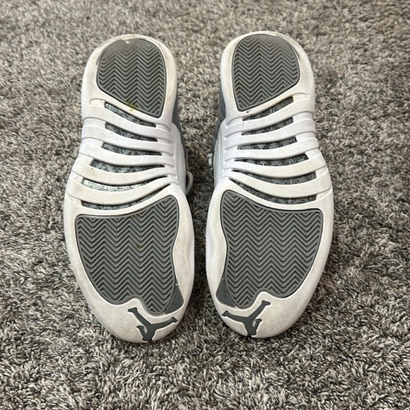 AIR JORDAN 12 RETRO stealth/white-cool grey size 8.5 - Picture 6 of 12